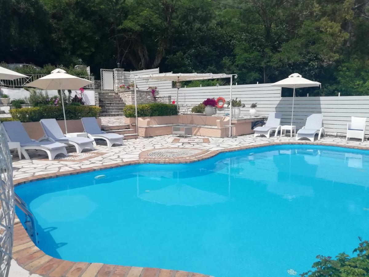 Imerolia Beach Villa Kassiopi Corfu 외부 사진